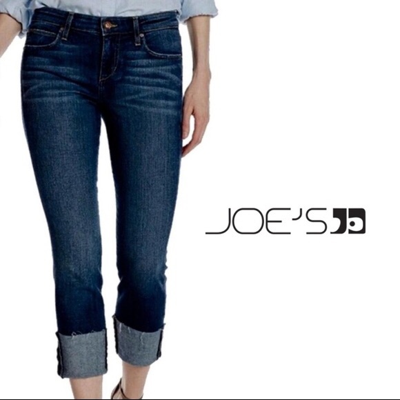 Joe’s Jeans The Best Friend Distressed High Cuffs - Picture 2 of 16